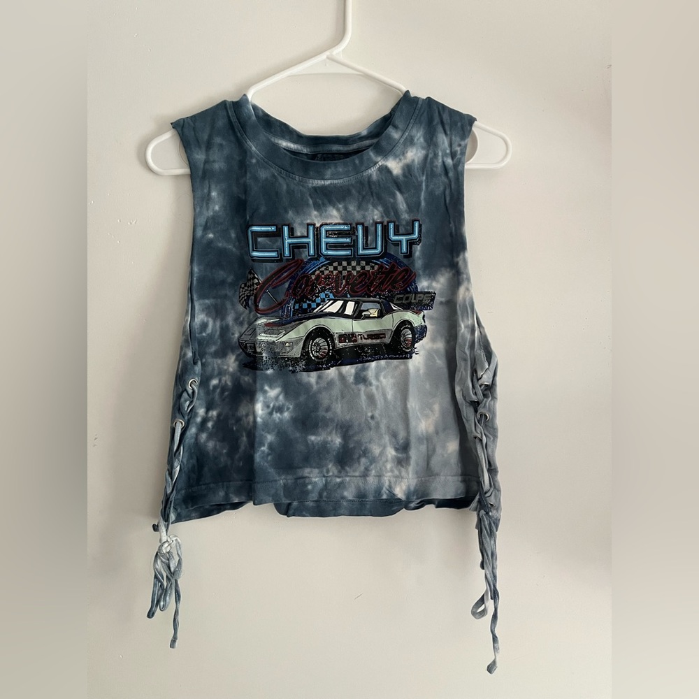 Cropped tank top, ties on the side